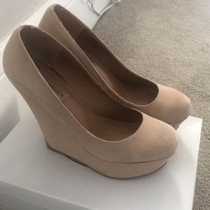 Steve Madden Blush Suede Wedge Heels